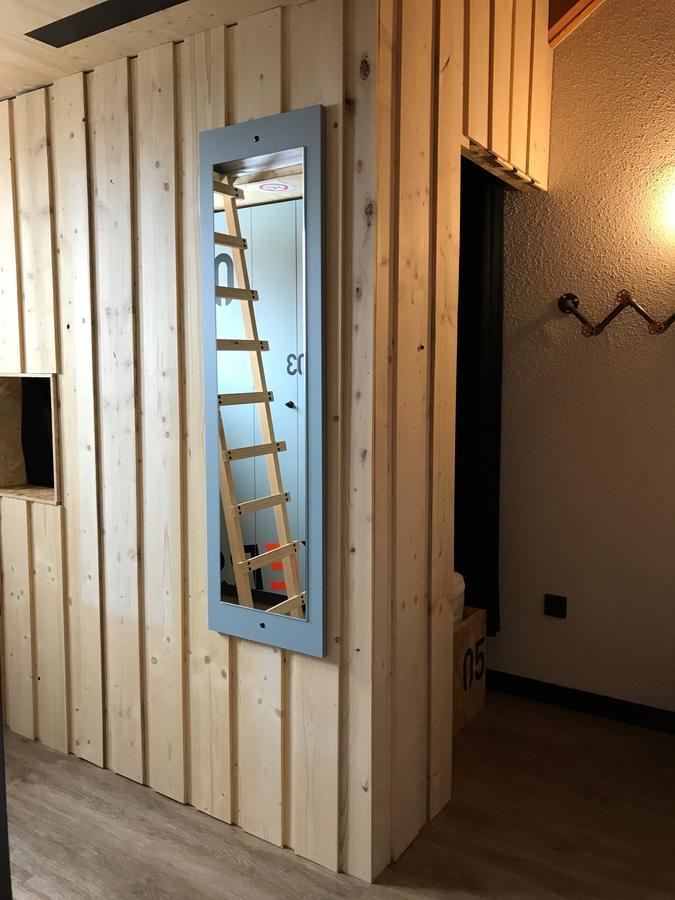 Moontain Hostel Oz Eksteriør bilde